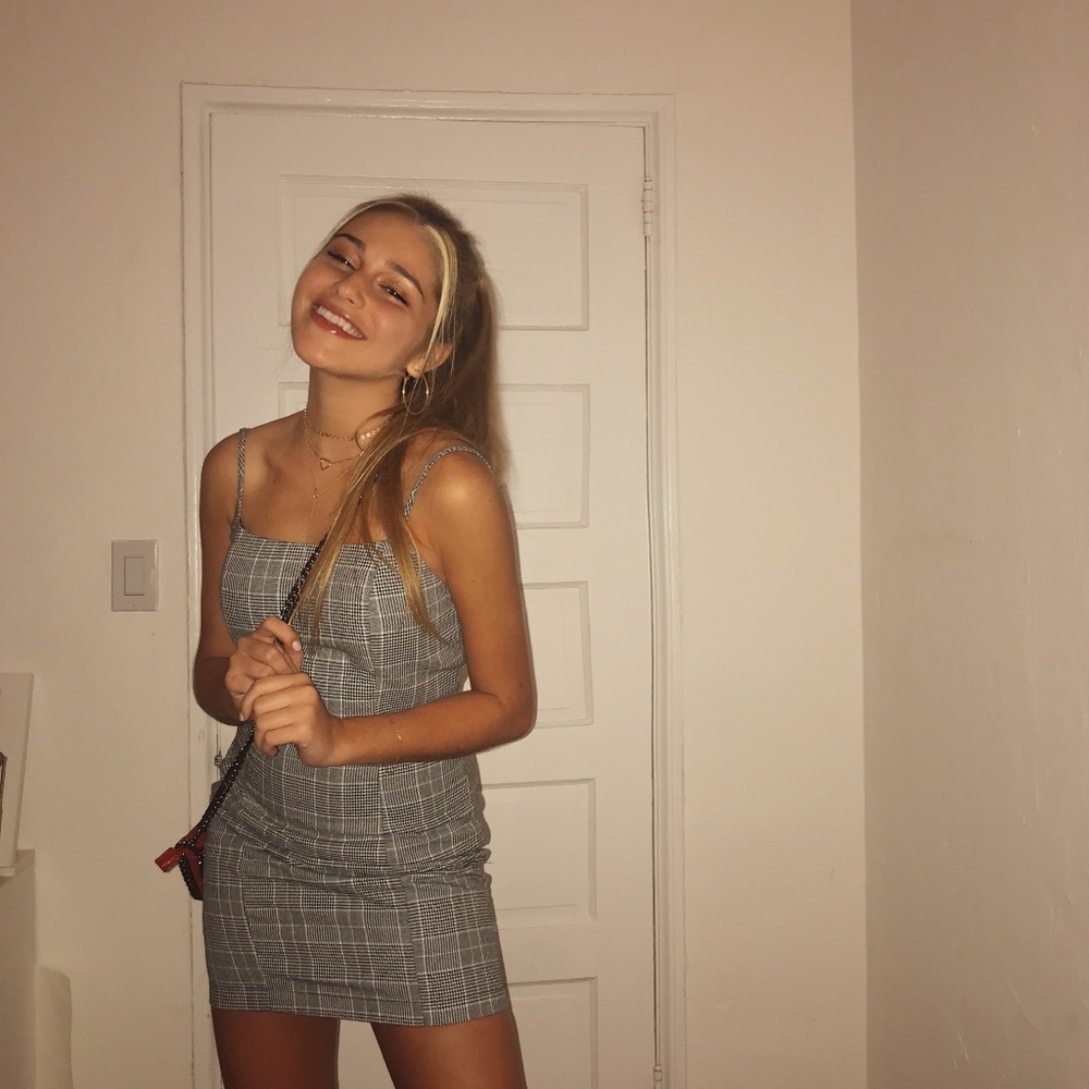 Meet your Posher, Paulina